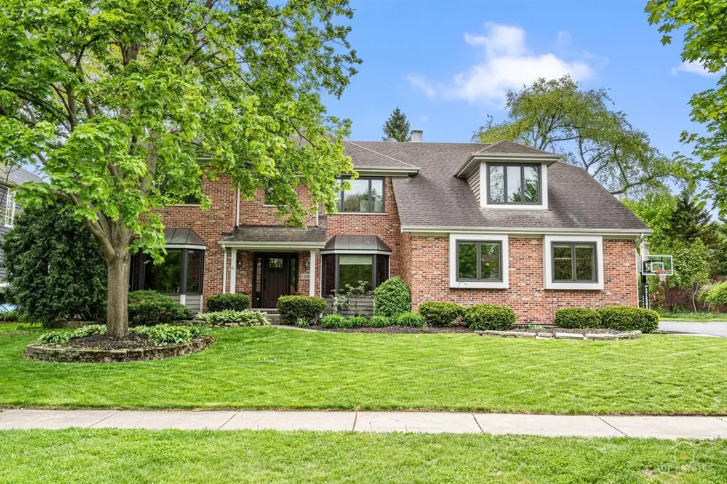1309 Hawkins Court St. Charles IL 60174