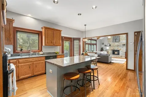 1309 Hawkins Court St. Charles IL 60174