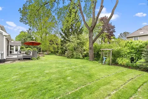 1309 Hawkins Court St. Charles IL 60174