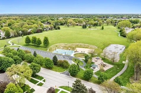 1309 Hawkins Court St. Charles IL 60174