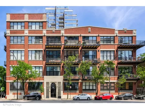 1601 South Indiana Avenue Chicago IL 60616