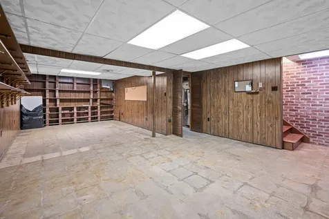 1511 21ST Avenue Rock Island IL 61201