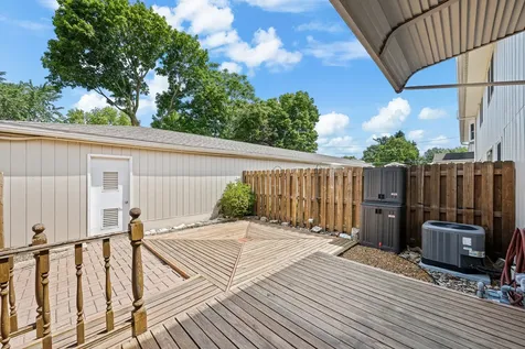 1511 21ST Avenue Rock Island IL 61201
