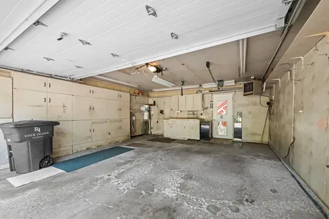 1511 21ST Avenue Rock Island IL 61201
