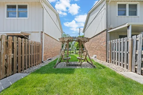 1511 21ST Avenue Rock Island IL 61201