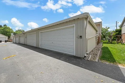 1511 21ST Avenue Rock Island IL 61201