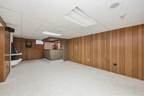1065 Barneswood Drive Downers Grove IL 60515