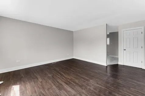 816 Mackinaw Avenue Calumet City IL 60409