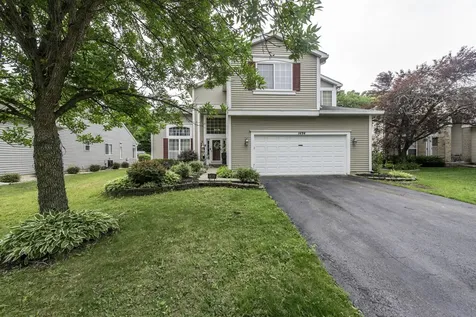 1494 Almaden Lane Gurnee IL 60031