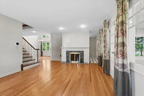 708 Courtland Avenue Park Ridge IL 60068