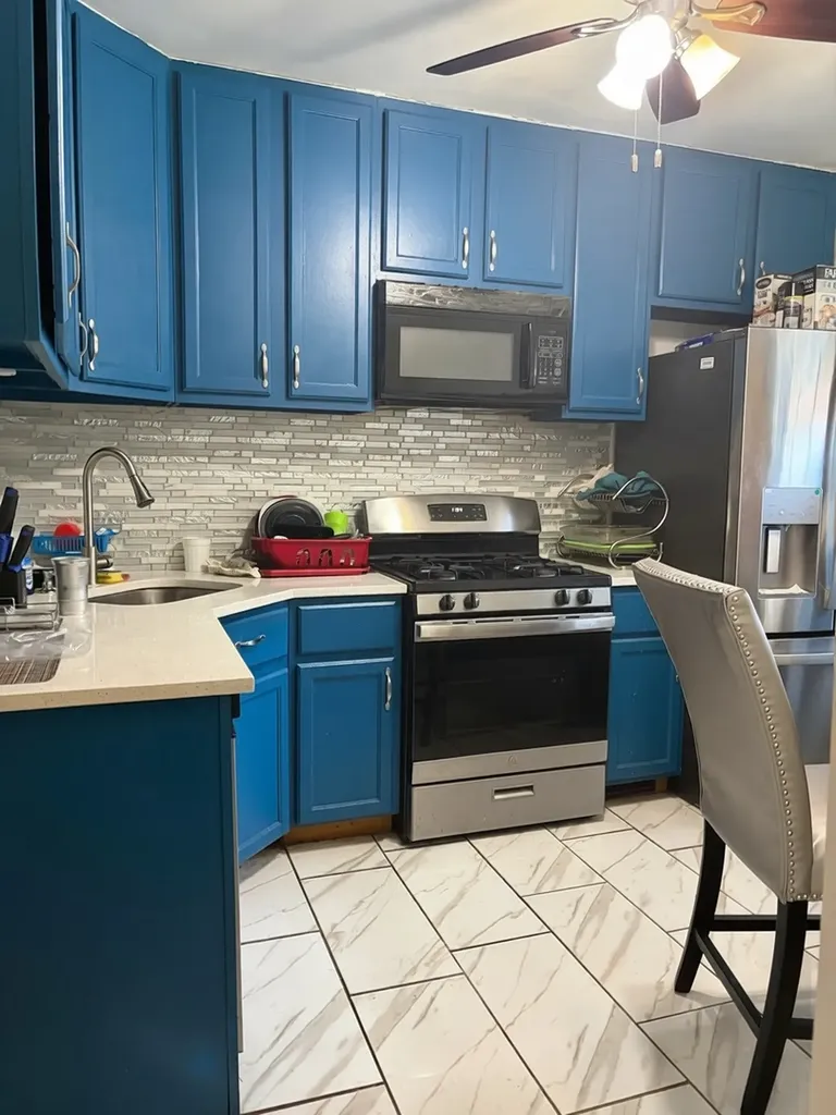 11326 South Union Avenue Chicago IL 60628