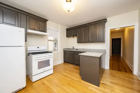 5505 West School Street Chicago IL 60641