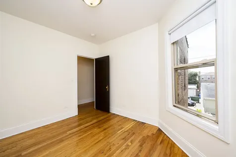 5505 West School Street Chicago IL 60641
