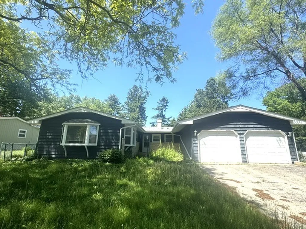 2910 Killarney Drive Cary IL 60013