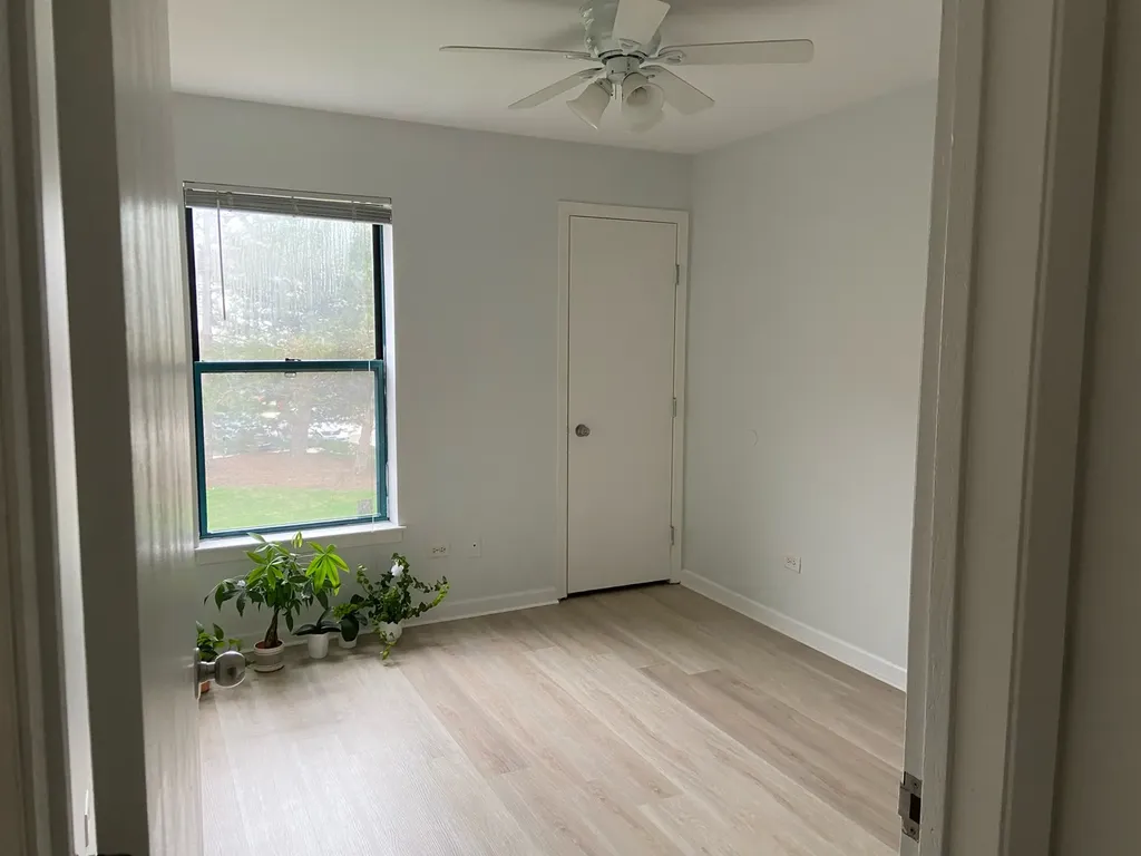 3265 Kirchoff Road Rolling Meadows IL 60008