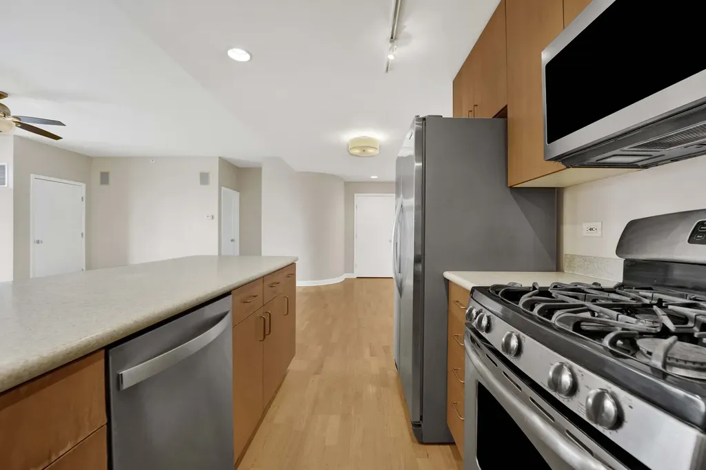 680 North Green Street Chicago IL 60642