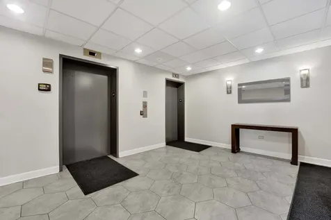 680 North Green Street Chicago IL 60642