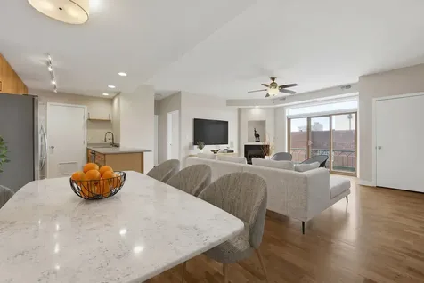 680 North Green Street Chicago IL 60642
