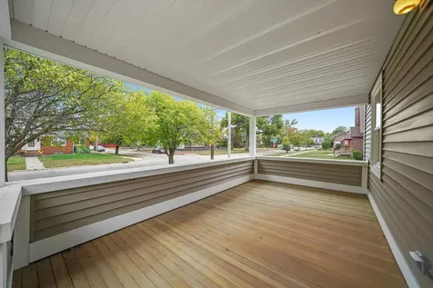 1604 Grant Avenue Rockford IL 61103
