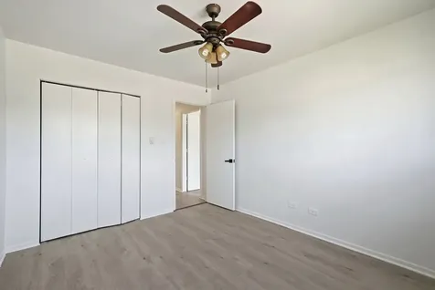 125 Willows Edge Court Willow Springs IL 60480