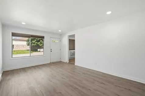 125 Willows Edge Court Willow Springs IL 60480