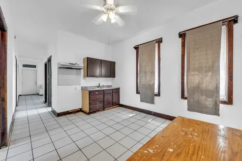 3031 South Central Park Avenue Chicago IL 60623
