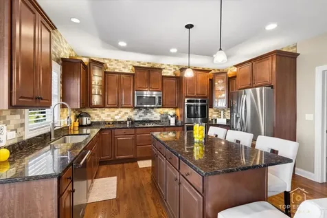 385 Andover Drive Oswego IL 60543