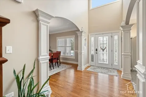 385 Andover Drive Oswego IL 60543