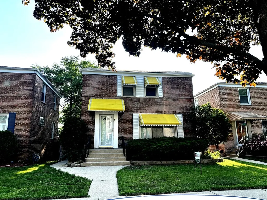 814 Norfolk Avenue Westchester IL 60154