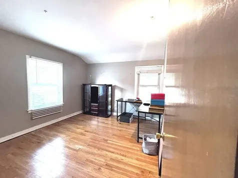 814 Norfolk Avenue Westchester IL 60154