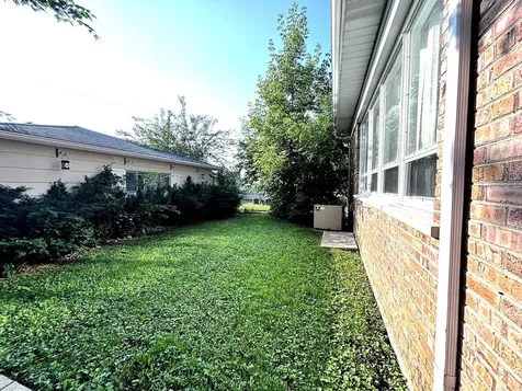 814 Norfolk Avenue Westchester IL 60154
