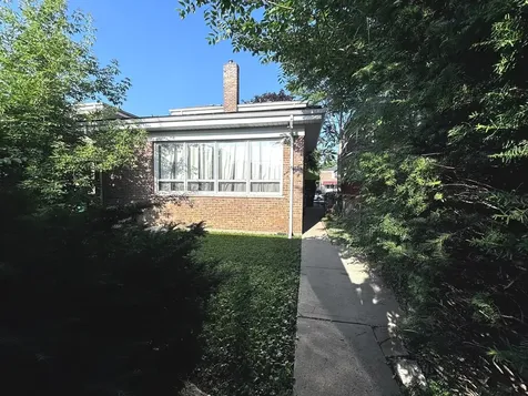 814 Norfolk Avenue Westchester IL 60154