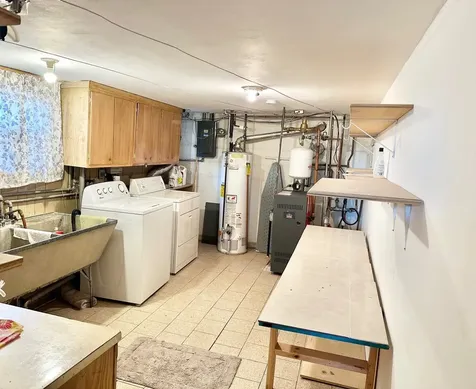 3826 West 83rd Street Chicago IL 60652