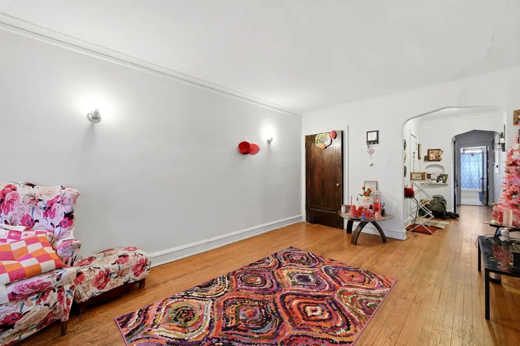 8152 South Laflin Street Chicago IL 60620