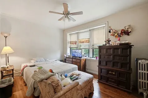8152 South Laflin Street Chicago IL 60620