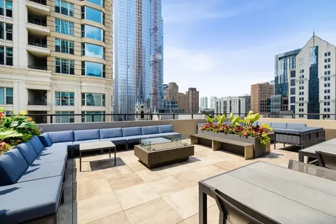 30 East Huron Street Chicago IL 60611