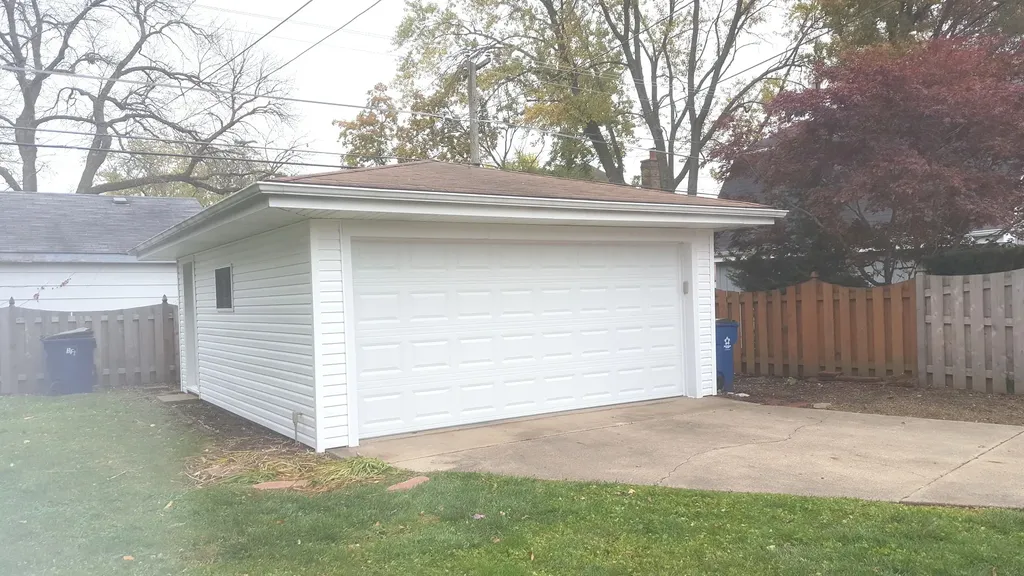 753 South Hawthorne Avenue Elmhurst IL 60126