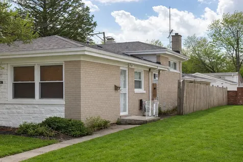 1396 Buffalo Avenue Calumet City IL 60409