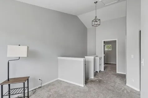 845 Essex Circle Grayslake IL 60030