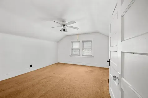 2922 9TH Street Rock Island IL 61201