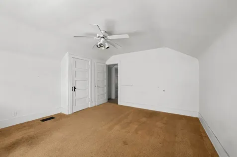 2922 9TH Street Rock Island IL 61201