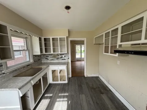 386 Clyde Avenue Calumet City IL 60409