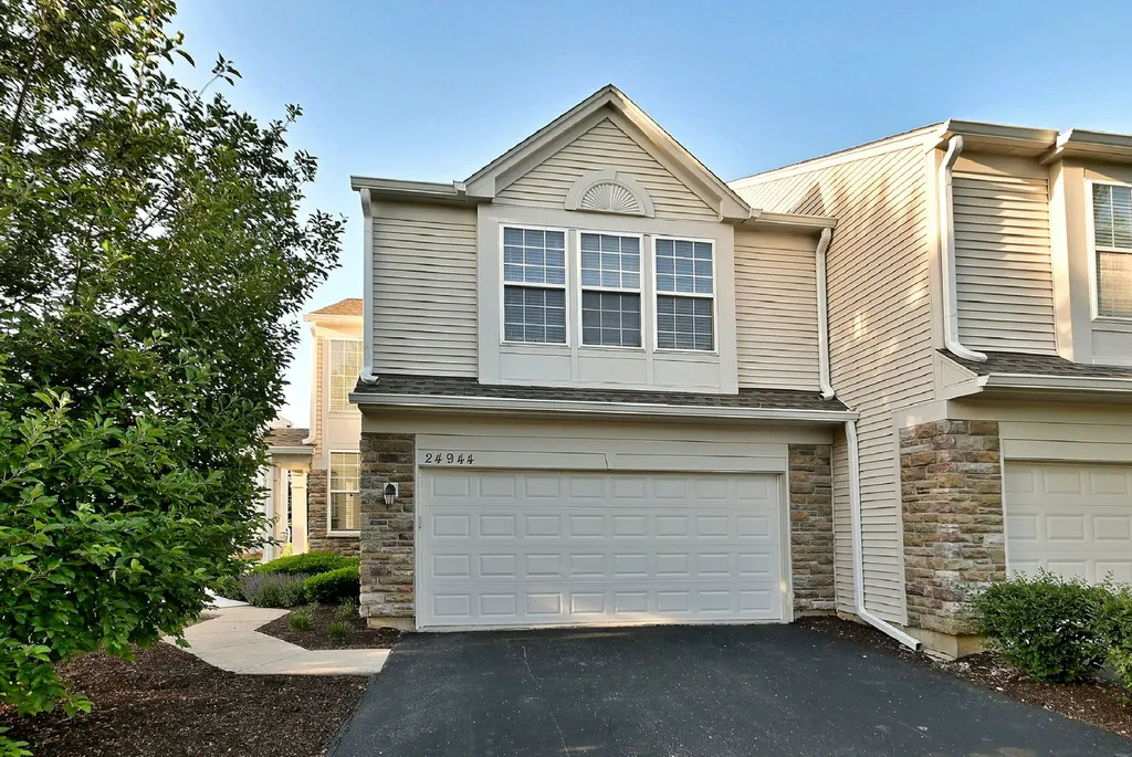 24944 West Franklin Lane Plainfield IL 60585