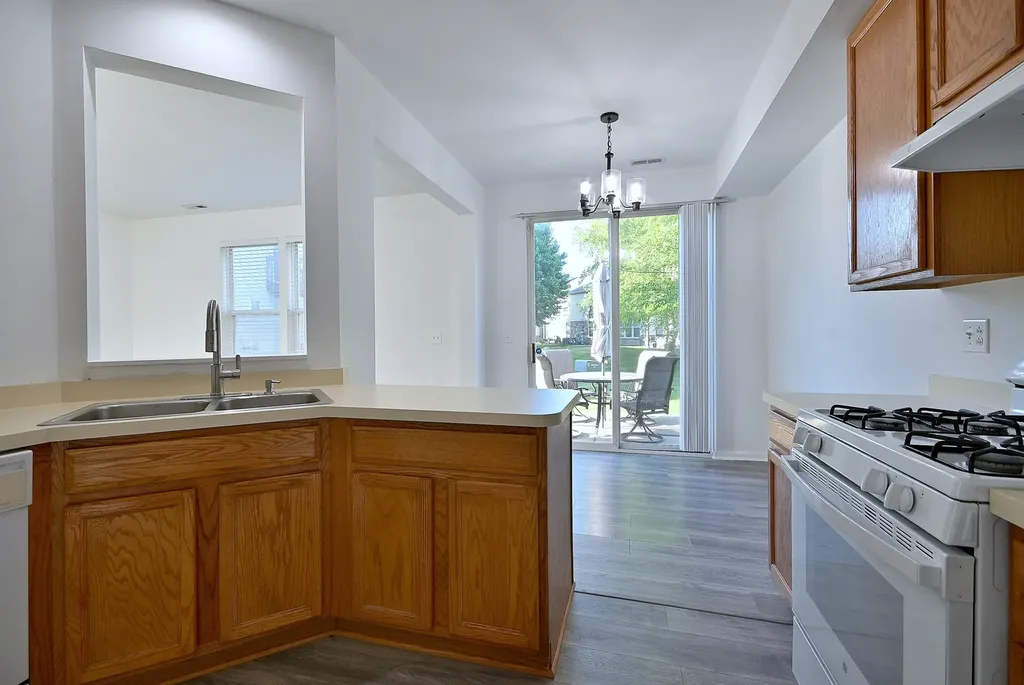 24944 West Franklin Lane Plainfield IL 60585