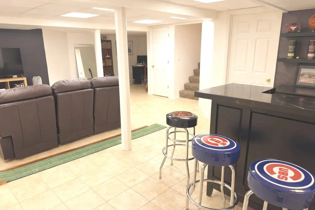 526 Rosebud Dr South Drive Lombard IL 60148