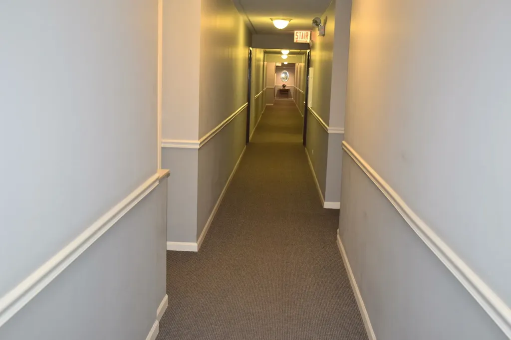 3940 West Bryn Mawr Avenue Chicago IL 60659