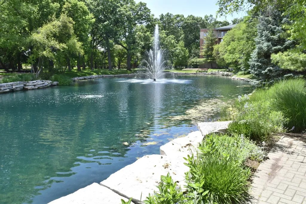 3940 West Bryn Mawr Avenue Chicago IL 60659