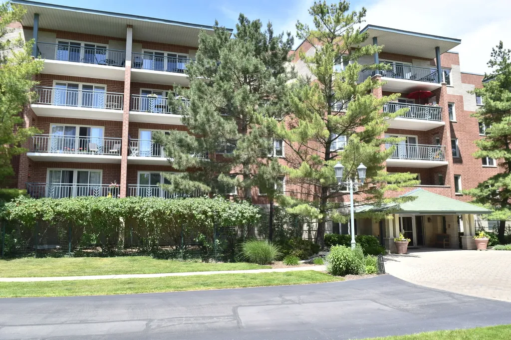 3940 West Bryn Mawr Avenue Chicago IL 60659