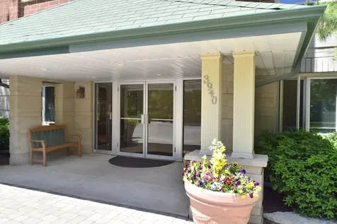 3940 West Bryn Mawr Avenue Chicago IL 60659