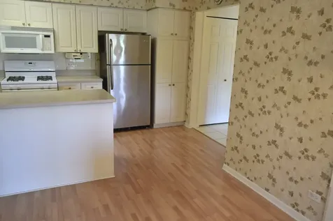 3940 West Bryn Mawr Avenue Chicago IL 60659